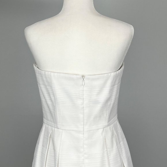 White House Black Market Strapless Dress White Fit Flare Pockets WHBM size 8 - Picture 7 of 11